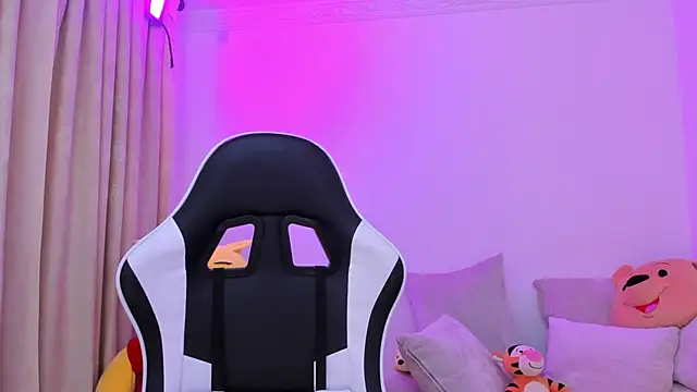 Chat XXX en directo de shanel_taylor