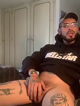 malek_xarx_: онлайн-секс-чат