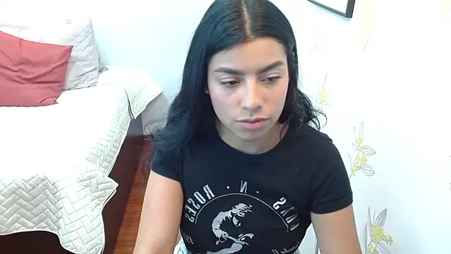 Laia_white Pertunjukan Webcam