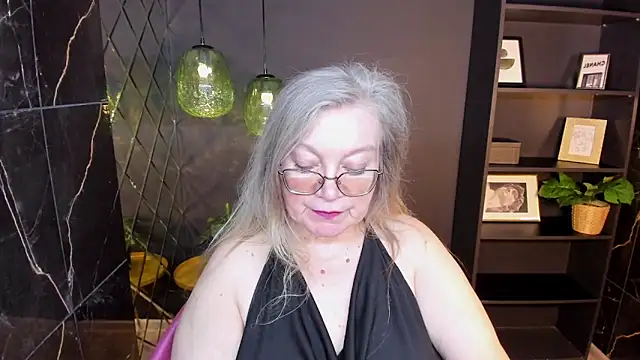 NataliMellowのライブXXXチャット