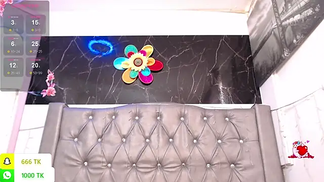 LAILAGUMMY: онлайн-секс-чат