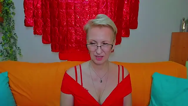 iamyourdream89 élő XXX-chatje