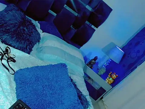 Show modela gigicarther na web-kameri