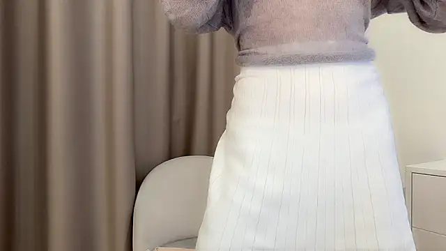 ShySchoolGirl's Live XXX Chat