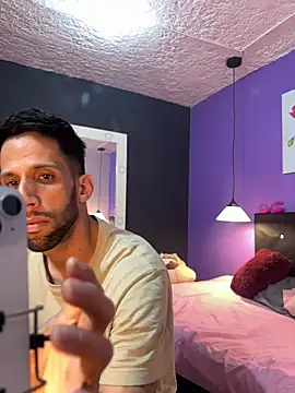 Chatroom XXX en direct de Karim_mansur