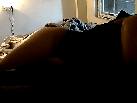 Вебкам-шоу anya_larass