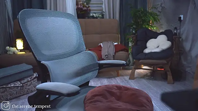 Chat +18 de Feral_Berrry_ ao vivo