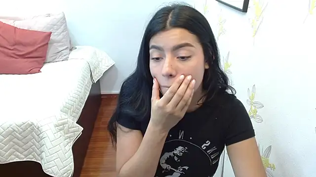 แชท XXX สดของ Laia_white