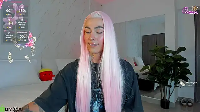 miss_tatiana_'s Webcam Show