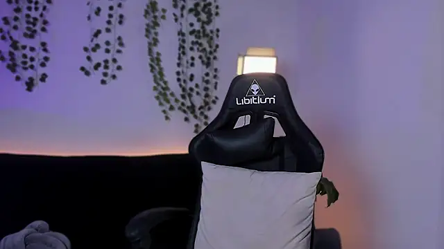 แชท XXX สดของ sara_doll77