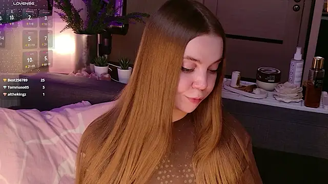 แชท XXX สดของ bratwifelina