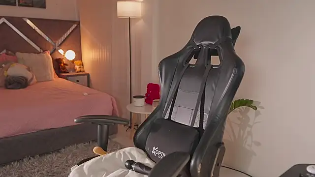 KateOwens' Live Chat Room