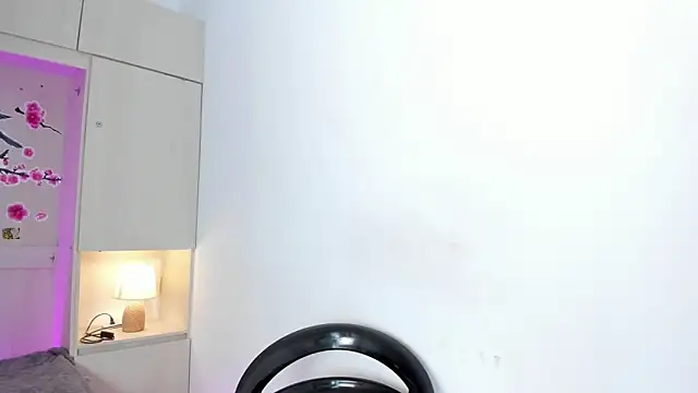 Chat +18 de Stefannyevans_ ao vivo