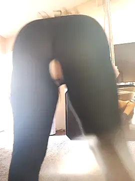 Chatroom XXX en direct de TheDime