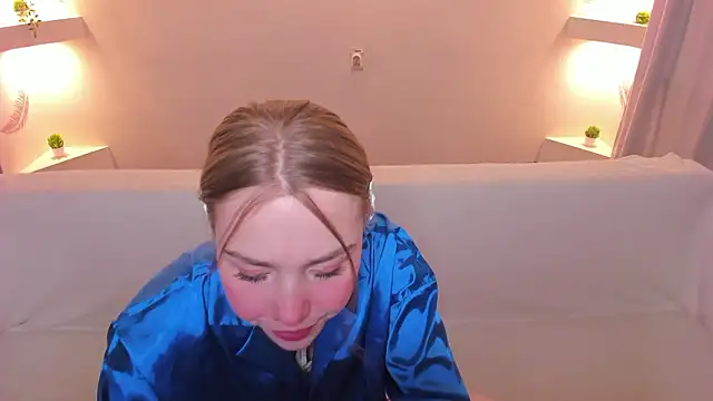 Sweet_Meg Adlı Modelin Canlı XXX Sohbeti