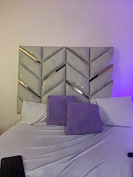 AlanaDoll 现场XXX聊天