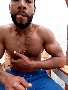 XXX chat uživo modela Dante_Knox