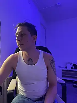 XXX chat uživo modela TitanNoir