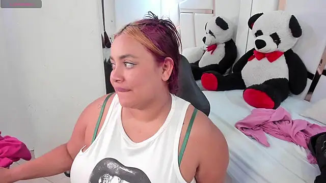 tatikanyx's Webcam Show