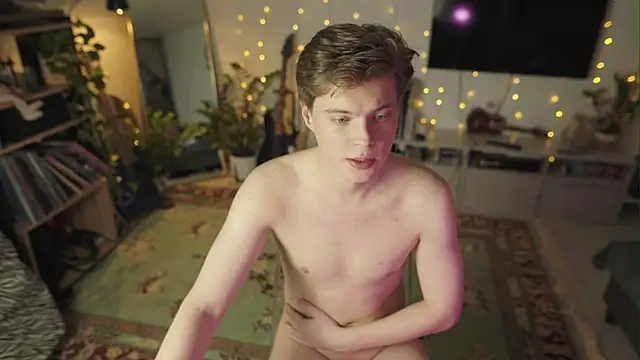 RusBradPitt webcam show