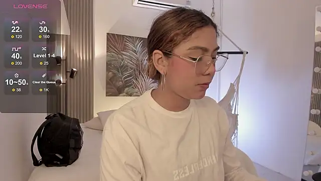 emma_alice_ live XXX chat