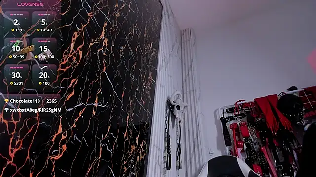 Guxplo_ 现场XXX聊天