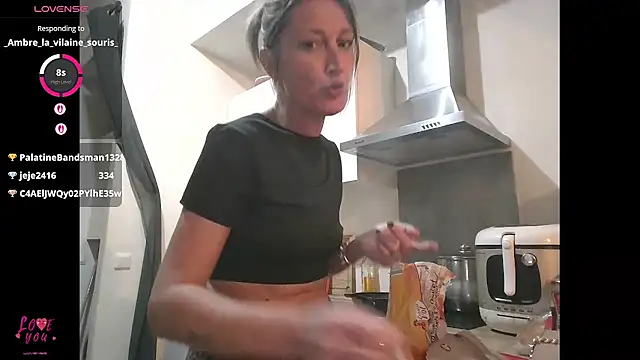 SophieTentationのライブXXXチャット