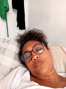 แชท XXX สดของ BiiancaEstradaa