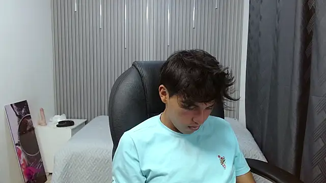 Chat XXX en directo de StiwenTwink