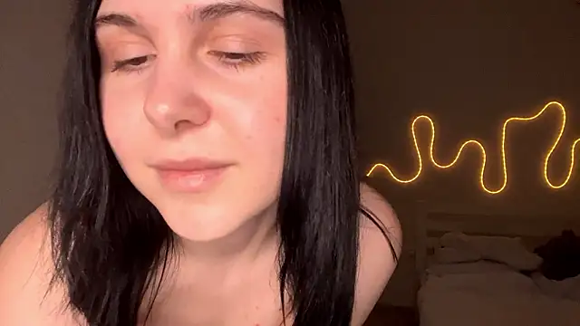 MyraLitterers live XXX chat