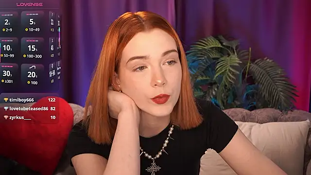 AvaRyderのライブXXXチャット