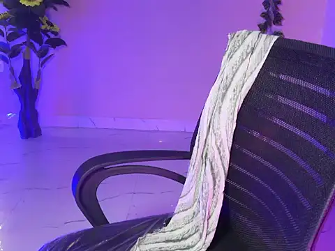 Saira_HottyのライブXXXチャット