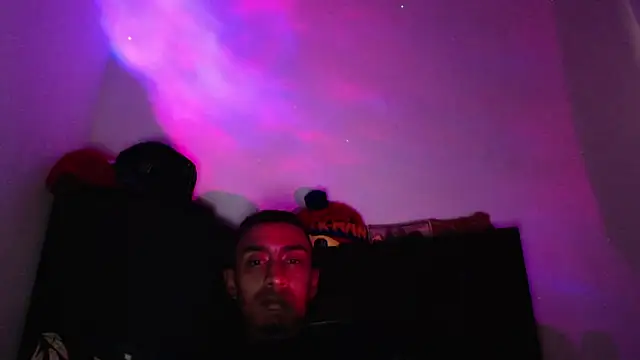 XXX chat uživo modela negrito_sexxxo