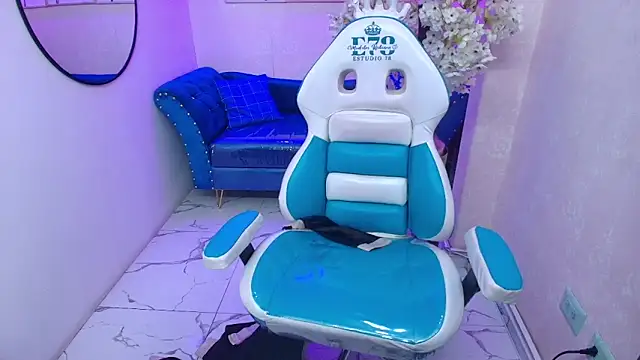 Veronica_miiller Chat XXX live