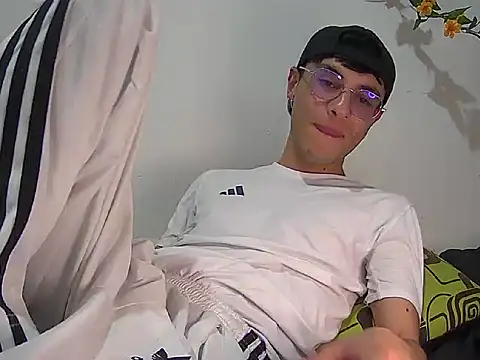 Вебкам-шоу militoveruss2