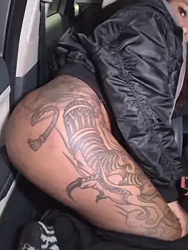 DarkDea: απευθείας συνομιλία ΧΧΧ