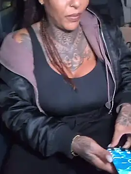 DarkDea Obrolan Langsung XXX