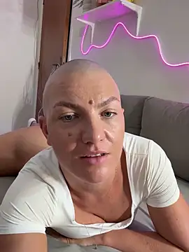 PaulinaSchubert1 Live XXX-chat