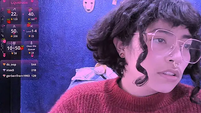 Chat +18 de NinaYellow ao vivo