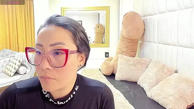 gaby_trent live XXX chat