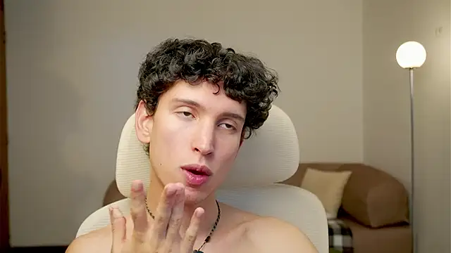 boream Chat XXX live