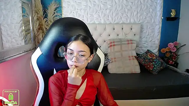 Chat +18 de NathaliaSweet_11 ao vivo