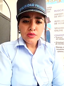 MAYE__13 Chat XXX in diretta