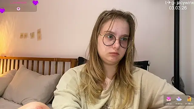 JacyWinslat: онлайн-секс-чат