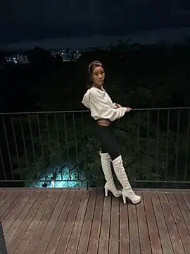 دردشة _Dime_ الجنسية المباشرة