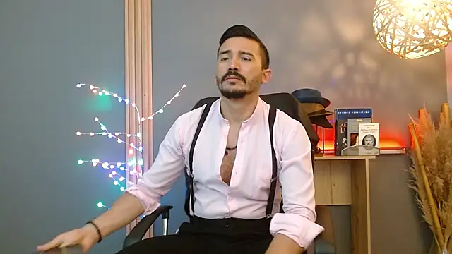 Show modela Reiko_85_ na web-kameri