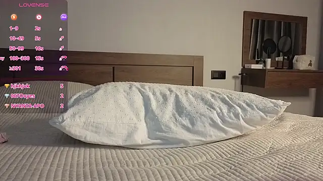 دردشة Ju_jin الجنسية المباشرة