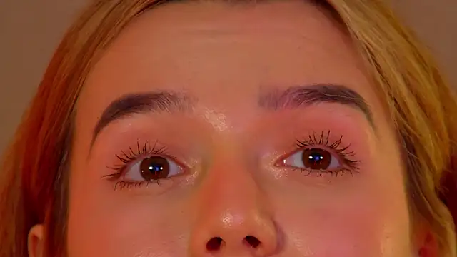 Chat XXX en directo de VanessaVienne