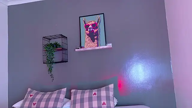 Živý XXX chat ChanelAdamss_