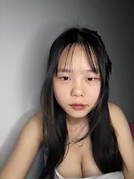 Emely-lysea – Live XXX-chat